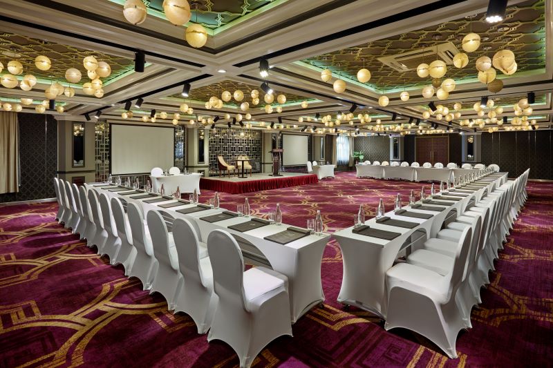 Thu Bon Ballroom - Công Ty Cổ Phần Tập Đoàn Royal Capital
